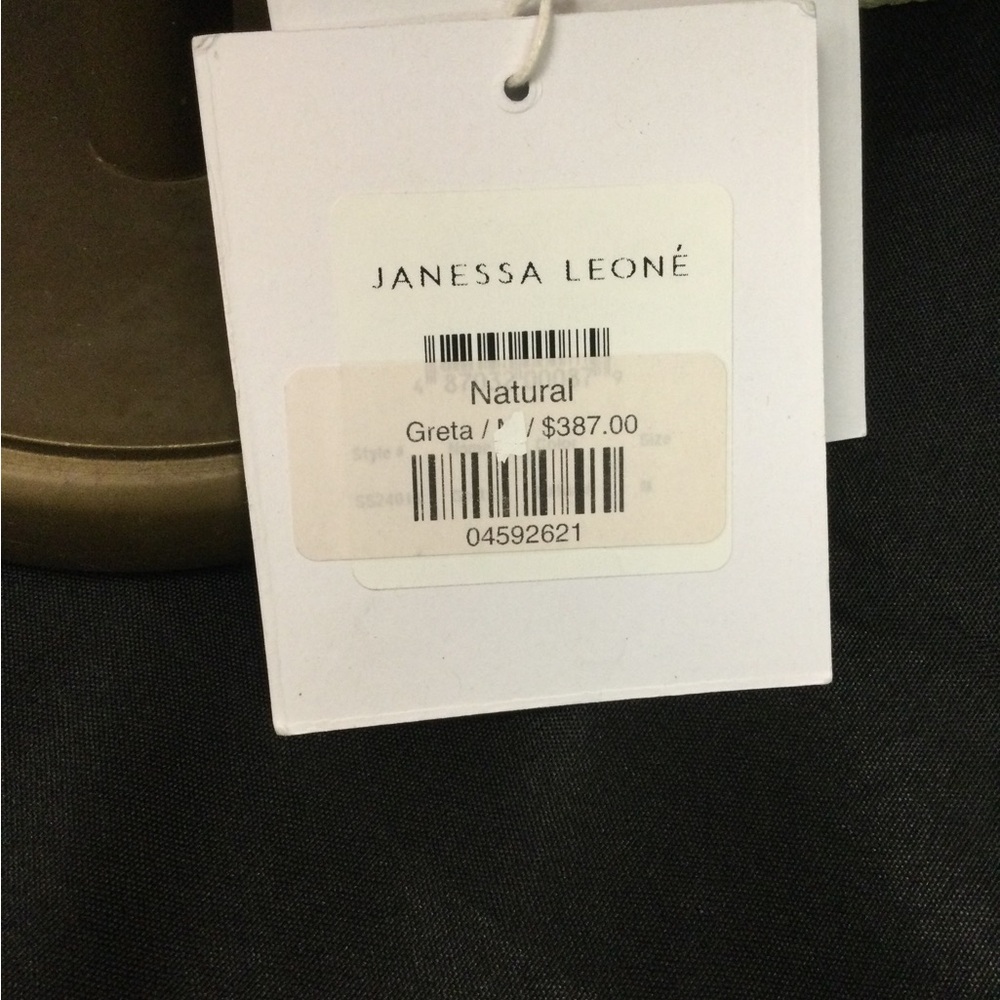 JANESSA LEONE HAT, NWT, SIZE LARGE - Picture 5 of 10